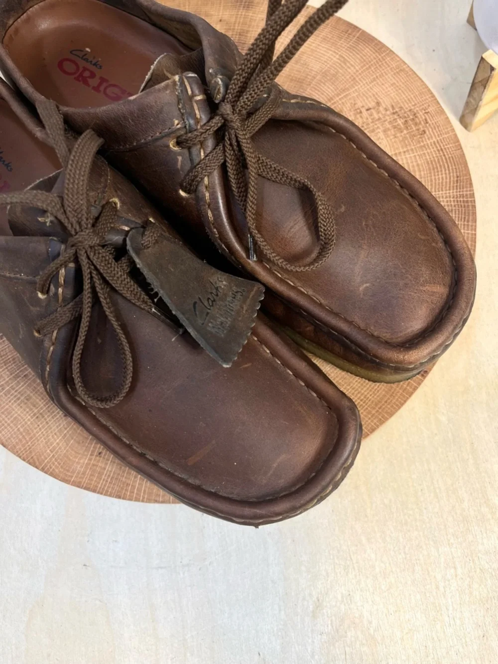 Clarks Originals Wallabee Brown Oily Beeswax Leather Moccasins Women's Size 10